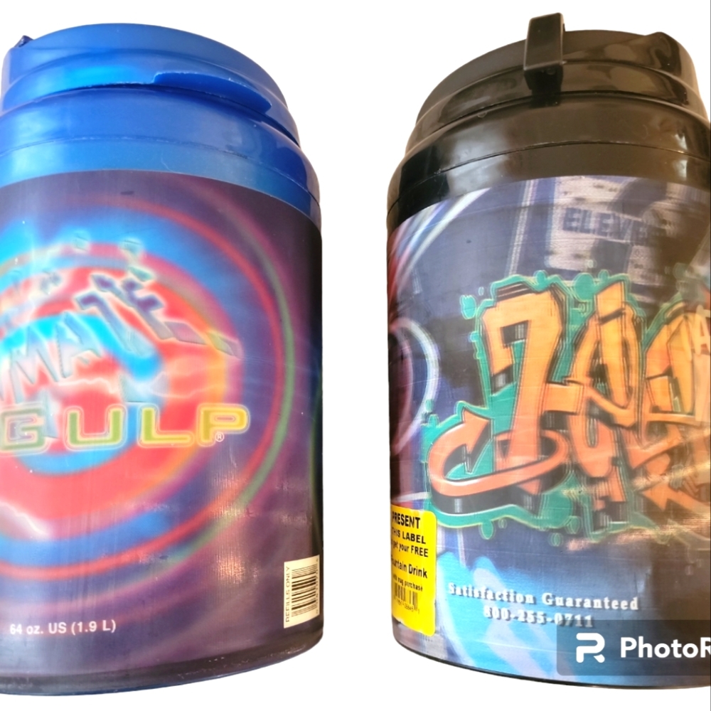 Rare 7-Eleven Ultimate Gulp 64oz Thermo Insulated Black Mug Graffiti Hologram